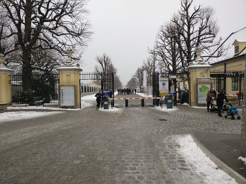 Meidling Gate - Meidling Gate, Meidlinger Fahrstraße, 1130 Wien, Austria