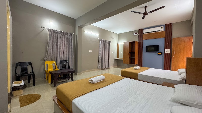 Ratna Residency Boarding & Lodging - Ratna Residency Boarding & Lodging Ratna Residency, Karavali junction, Udupi - Malpe Rd, opp. Red stone Enclave Apartment, behind Deepti hardware, Udupi, Karnataka 576103, India
