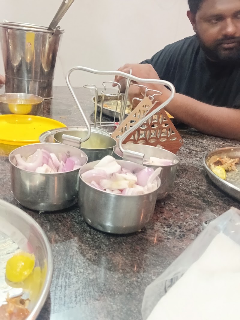 MARATA MESS - MARATA MESS FX28+VHX, SH 88, Kushalnagar, Karnataka 571234, India