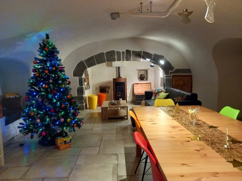 Les gîtes de Recoleine - Les gîtes de Recoleine allée du chateau, 63210 Nébouzat, France