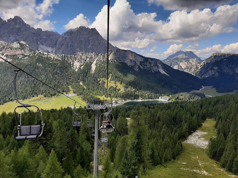 Rifugio Col De Varda - Rifugio Col De Varda, Loc, 32041 Misurina BL, Italy
