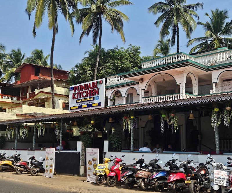 Punjabi Kitchen Bar & Restaurant - Punjabi Kitchen Bar & Restaurant Nerul - Candolim Rd, near Hyatt place, Sinquerim, Candolim, Goa 403515, India