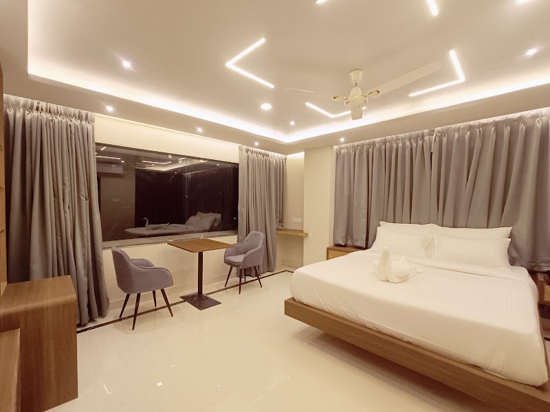Hotel High Rise - Hotel High Rise 7th Floor, 143A, Rash Behari Ave, near Spencer, Dover Terrace, Gariahat, Kolkata, West Bengal 700029, India