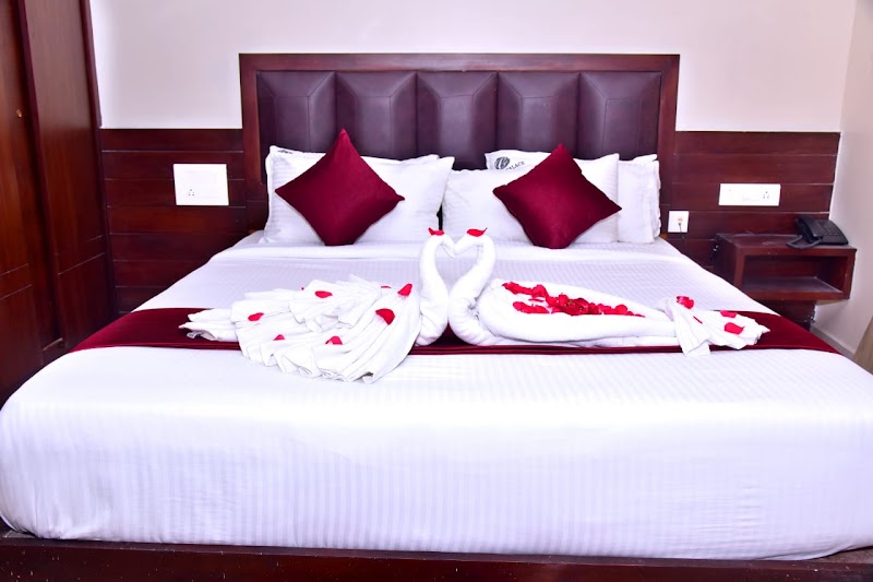 Hotel Coorg Palace Inn - Hotel Coorg Palace Inn Mangalore - Mysore Hwy, Stuart Hill, Madikeri, Karnataka 571201, India