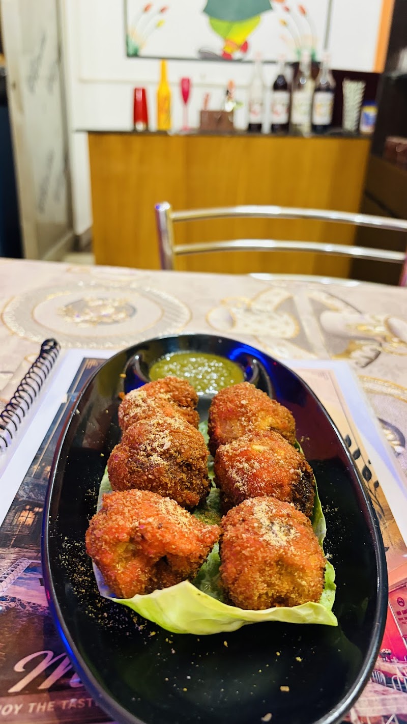 Bir Billing Valley Cafe - Bir Billing Valley Cafe, main bazar 2, minutes walk from bus stand, Bir Rd, opposite Pnb atm, Bir, Talkehr, Himachal Pradesh 175032, India