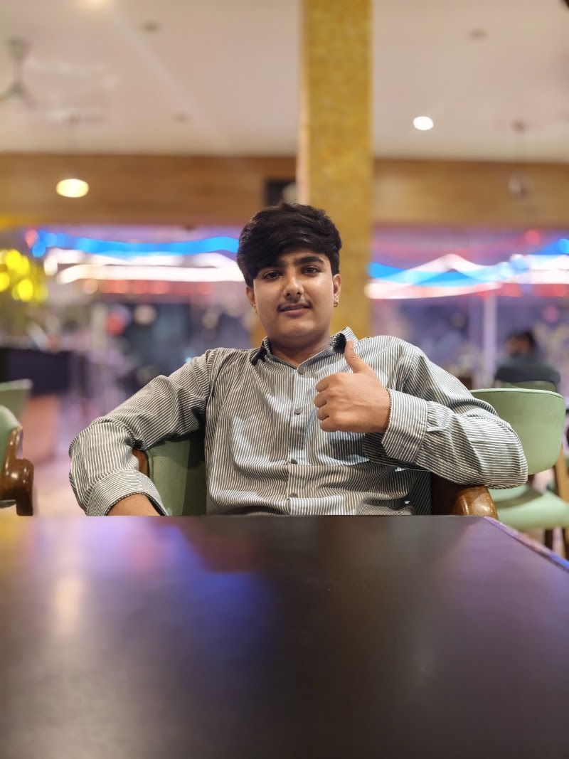 Dhaba King ( A pure Veg family Dhaba) - Dhaba King ( A pure Veg family Dhaba) Celebration Mall, opposite Callsito Bar, Pulla Bhuwana, Bhuwana, Rajasthan 313001, India