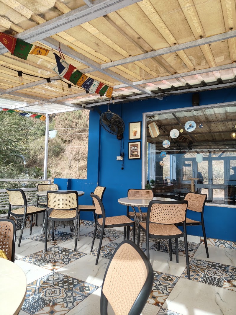 Cafe mitti kasauli - Cafe mitti kasauli MDR10, near Sanawar Lawrence School, Kasauli, Himachal Pradesh 173204, India