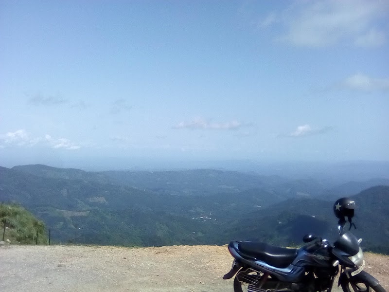 Echo Point - Echo Point MW73+CQ8, Kurisumala - Thankalpara-Road, Vagamon, Keralam 685501, India