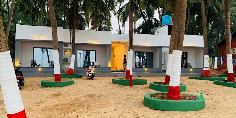 Mayekar's Holiday Home - Luxury stay at Chivla Beach - Mayekar's Holiday Home - Luxury stay at Chivla Beach 1992, Beach Kotewada, Chivla, Malvan, Maharashtra 416606, India