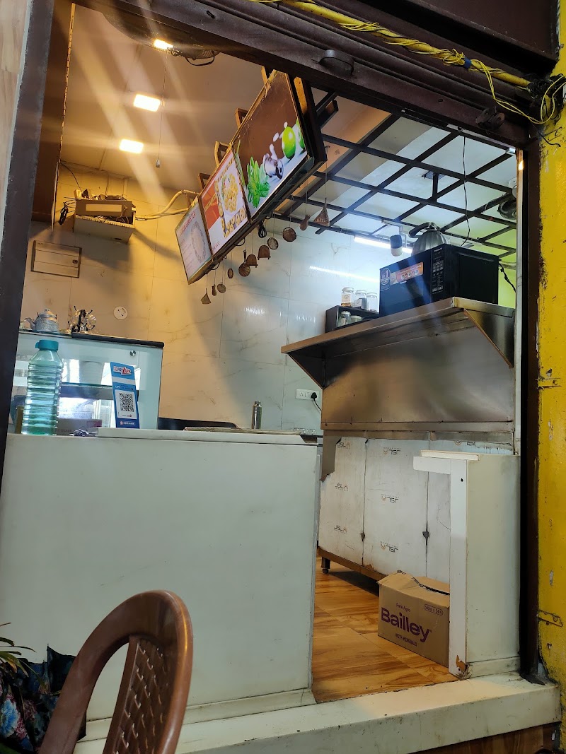 Cha Kafe - Cha Kafe Shop no. 1, Cha Kafe, GVMC School, Chinna Waltair Main Rd, near Masjid, opp. Prince Apartments, Chinna Waltair, Pedda Waltair, Visakhapatnam, Andhra Pradesh 530017, India