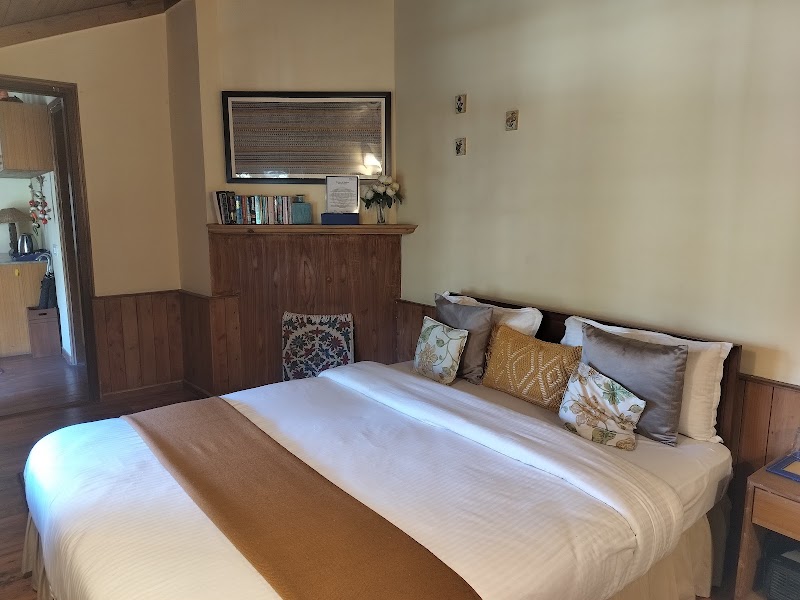 ROSASTAYS Mallital, Nainital - ROSASTAYS Mallital, Nainital, Rosastays, H.No.45, Vienna Cottage, Dhampur Bend, Mallital, Nainital, Uttarakhand 263001, India