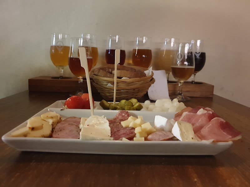 Craft Beer Tasting Prague - Craft Beer Tasting Prague Plaská 5, 150 00 Praha 5-Malá Strana, Czechia