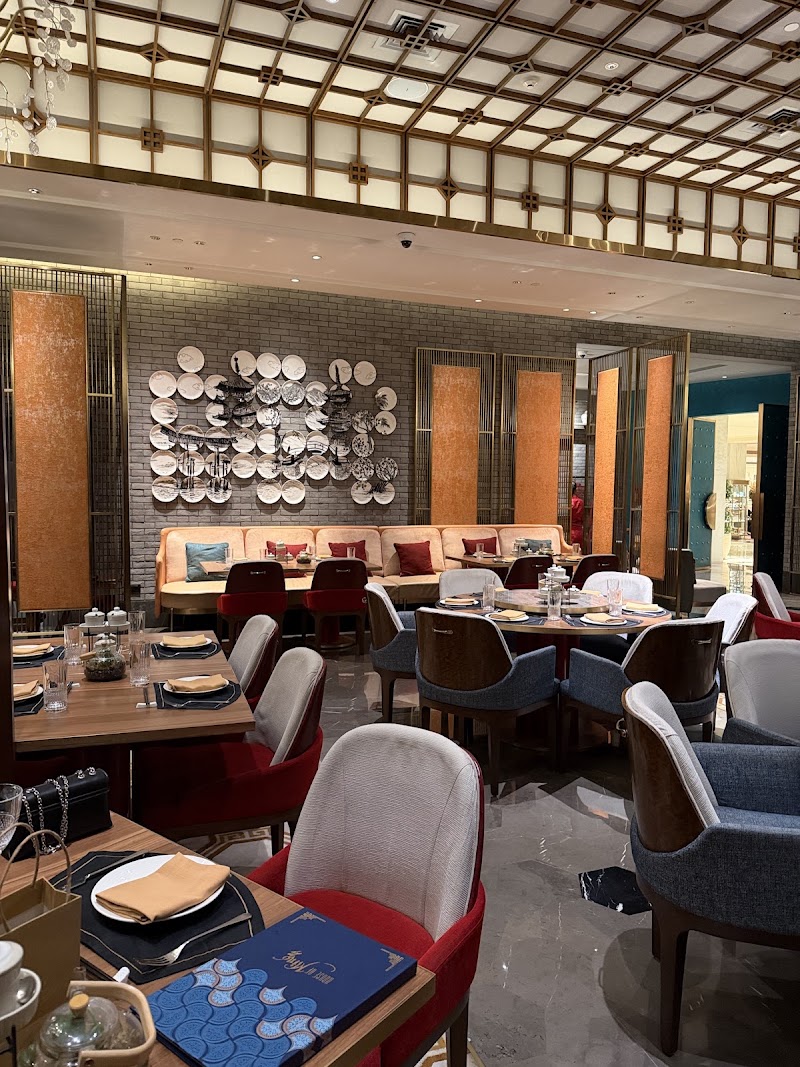 House of Ming - House of Ming Taj Mansingh Hotel Rd, near Jsc VTB Bank, South Block, Man Singh Road Area, New Delhi, Delhi 110011, India