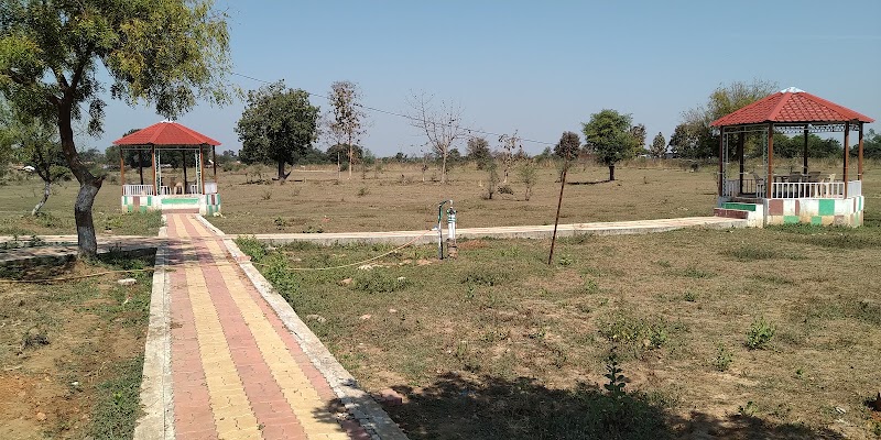Madnapur Gate Tadoba (Buffer Zone) - Madnapur Gate Tadoba (Buffer Zone) 9CQ6+4Q8, Madnapur Tukum, Madnapur, Maharashtra 442903, India