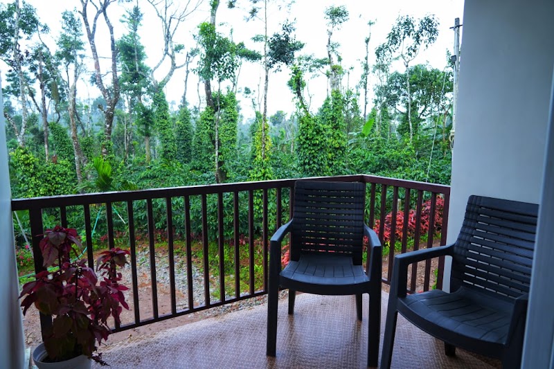COFFEE HILLS HOMESTAY - COFFEE HILLS HOMESTAY 2jxf+68w, Kanachuru Estate, Karnataka 577132, India