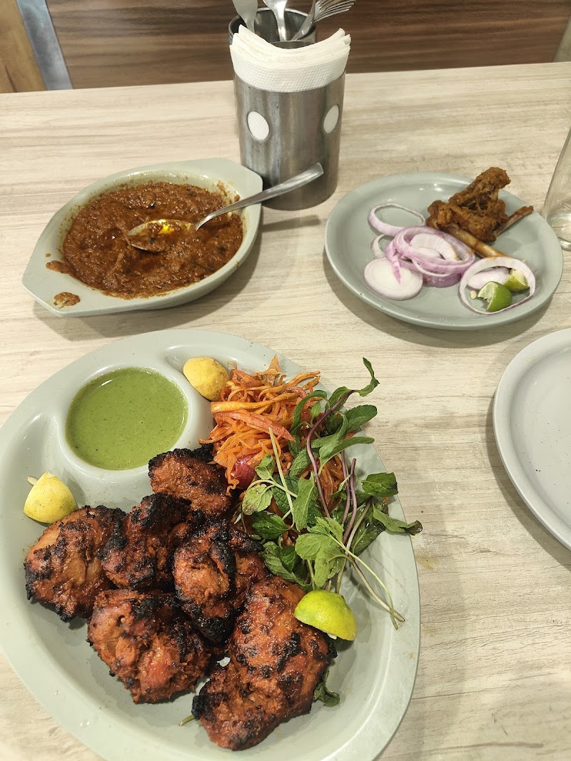 National Restaurant Vapi - National Restaurant Vapi, Shop No.9, 19/3, Plot, CM, Atithi Rd, Ajit Nagar, Phase 2, GIDC, Vapi, Gujarat 396195, India