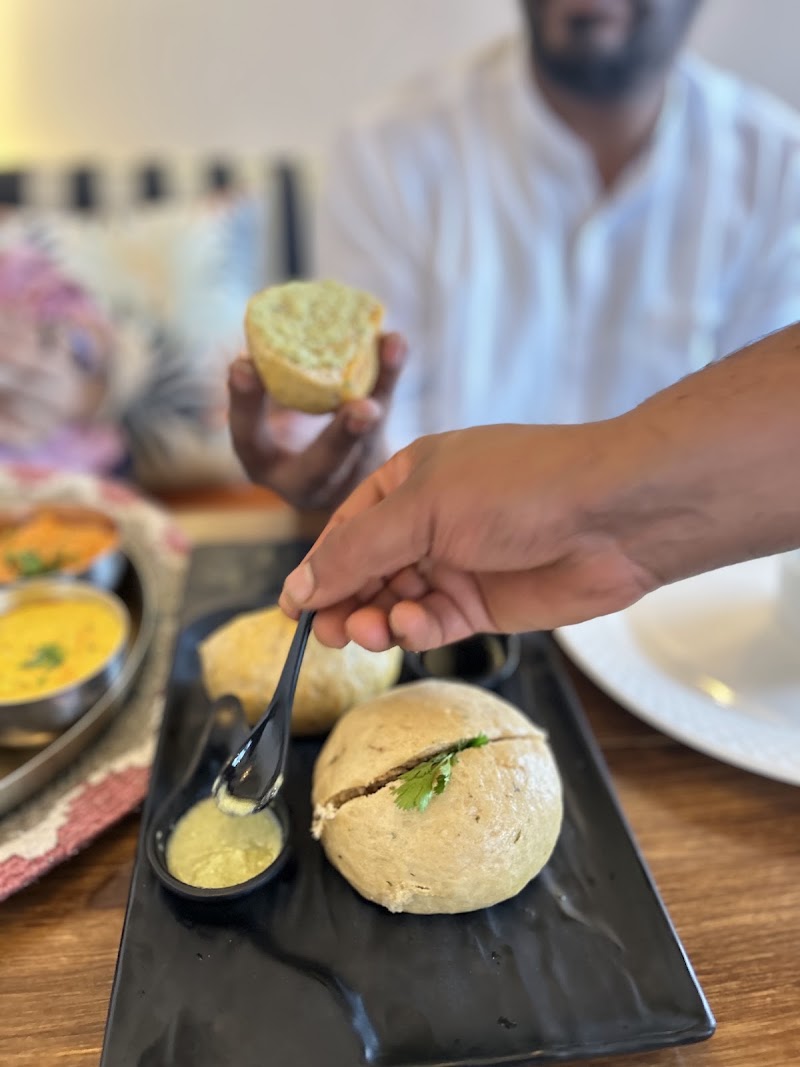 Ara Cafe - Bir - Ara Cafe - Bir, House Number 1393, Village And Post Office Main, opposite Senior secondary school, Bir, Himachal Pradesh 176077, India
