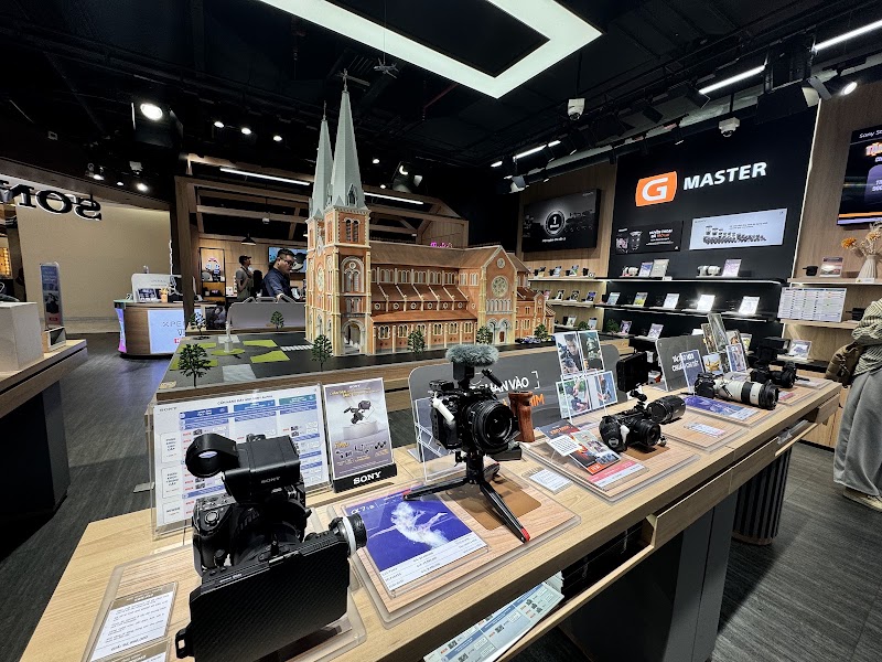 Sony Store Vincom Đồng Khởi - Sony Store Vincom Đồng Khởi, Tầng B1, Vincom Center, Đồng Khởi/45A Lý Tự Trọng, Sài Gòn, Hồ Chí Minh 70000, Vietnam