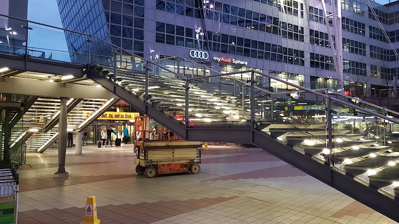Bahnhof München Flughafen - Bahnhof München Flughafen, 85356 München-Flughafen, Germany