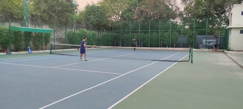 Fitso Palam Vihar Swiss Cottage, Multi-Sports (Badminton, Pickleball) - Fitso Palam Vihar Swiss Cottage, Multi-Sports (Badminton, Pickleball) Swiss Cottage School, opposite Sector 23, Bijwasan, Gurugram, New Delhi, Delhi 122017, India