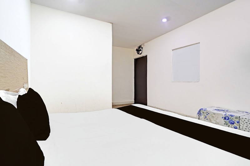 Hotel O The Glory - Hotel O The Glory plot No-11/1, Rajiv Vihar Rd, Sector - 62AKhora Colony, Khora Colony, Sector 62A, Ghaziabad, Noida, Uttar Pradesh 201020, India
