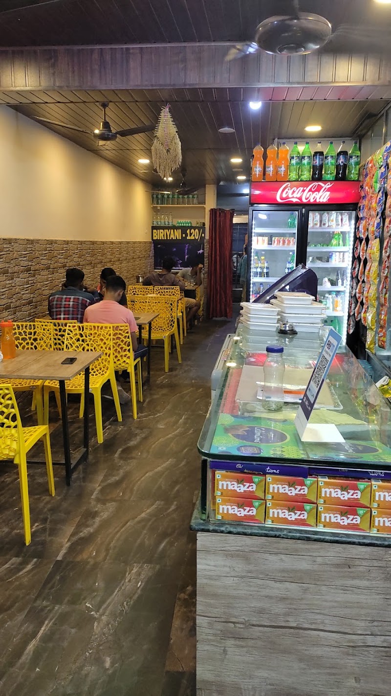 GRAND HOTEL BHILAI - GRAND HOTEL BHILAI Shop No 9 T Market, power house, Janjgiri, Chhattisgarh 490001, India