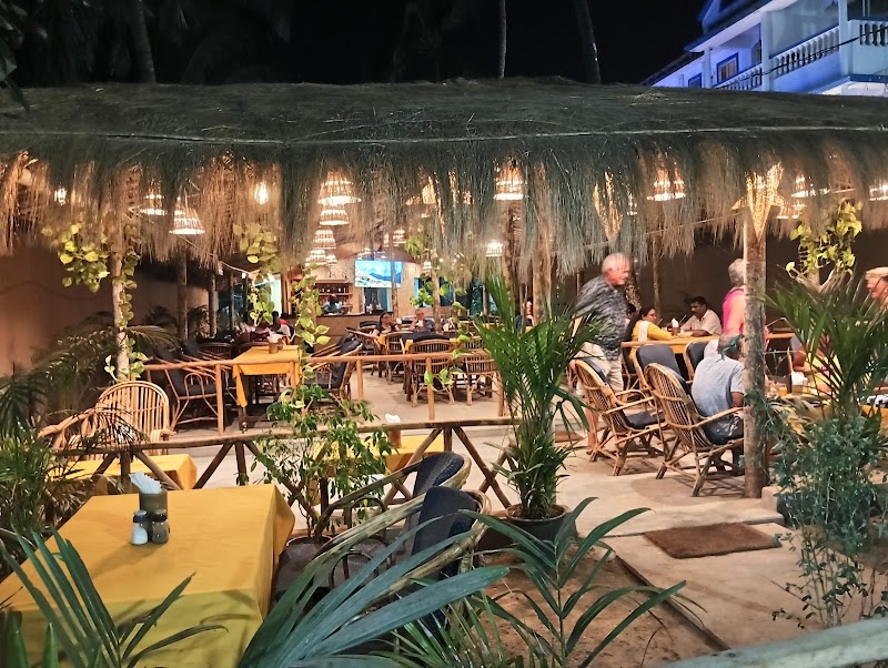 HIDE AWAY RESTAURANT & BAR - HIDE AWAY RESTAURANT & BAR Vasvaddo Near kadar Super Market Benaulim Salcete South goa, South Goa, Benaulim, Goa 403716, India