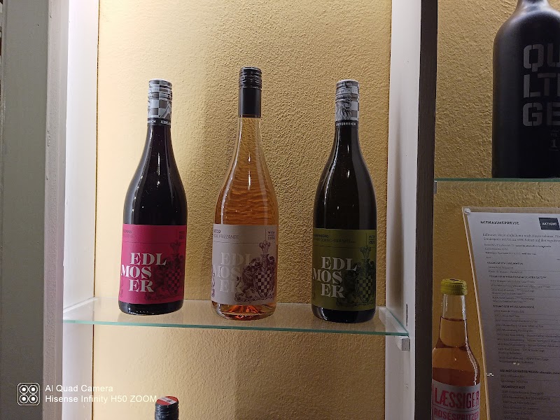 Edlmoser Vineyard & Winery - Edlmoser Vineyard & Winery, Maurer Lange G. 123, 1230 Wien, Austria