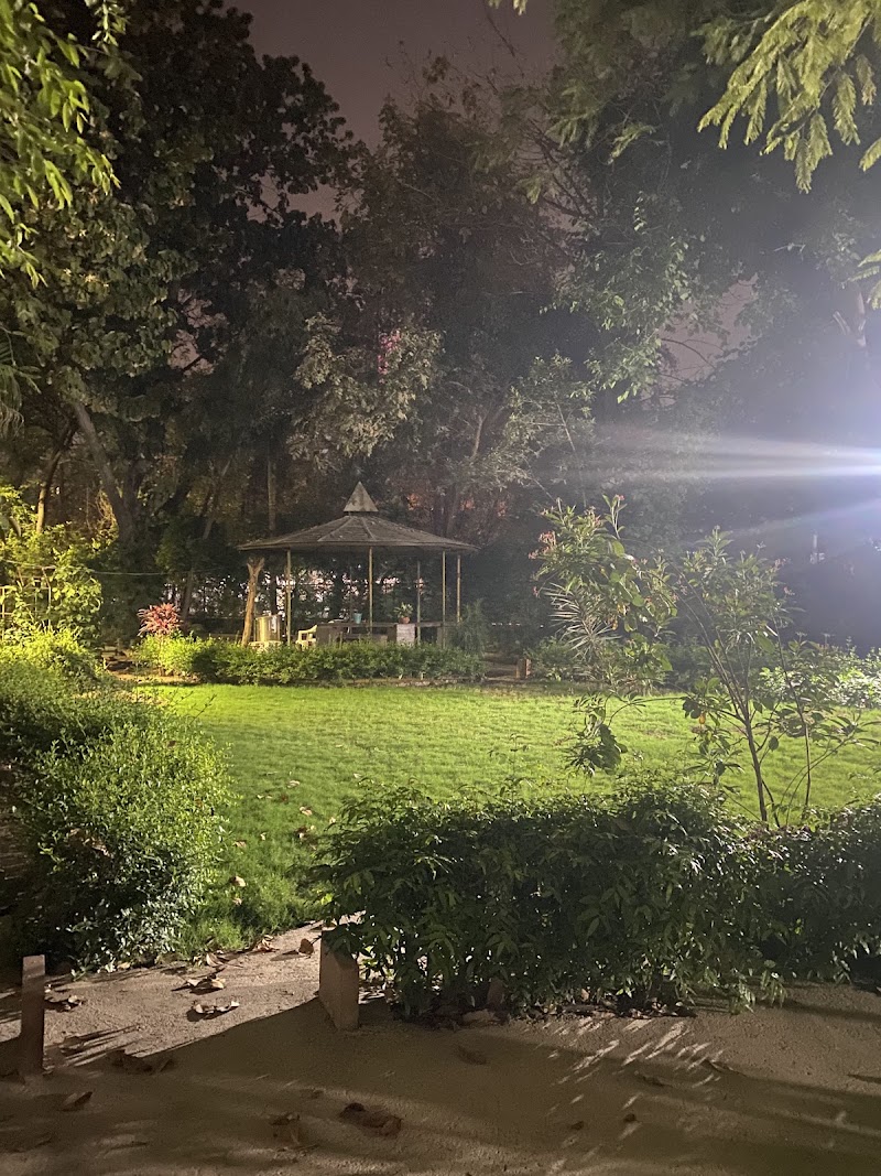 Rockview Apartments - Rockview Apartments, B2, B-2, Vasant Kunj Marg, Pocket 3, Sector B, Vasant Kunj, 2292, Pocket 2, Sector B, Vasant Kunj, New Delhi, Delhi 110070, India