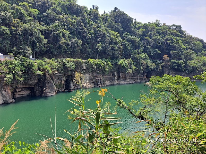 Dawki river view point - Dawki river view point, 52Q9+RCR, Dawki Bridge, Dawki, Meghalaya 793109, India