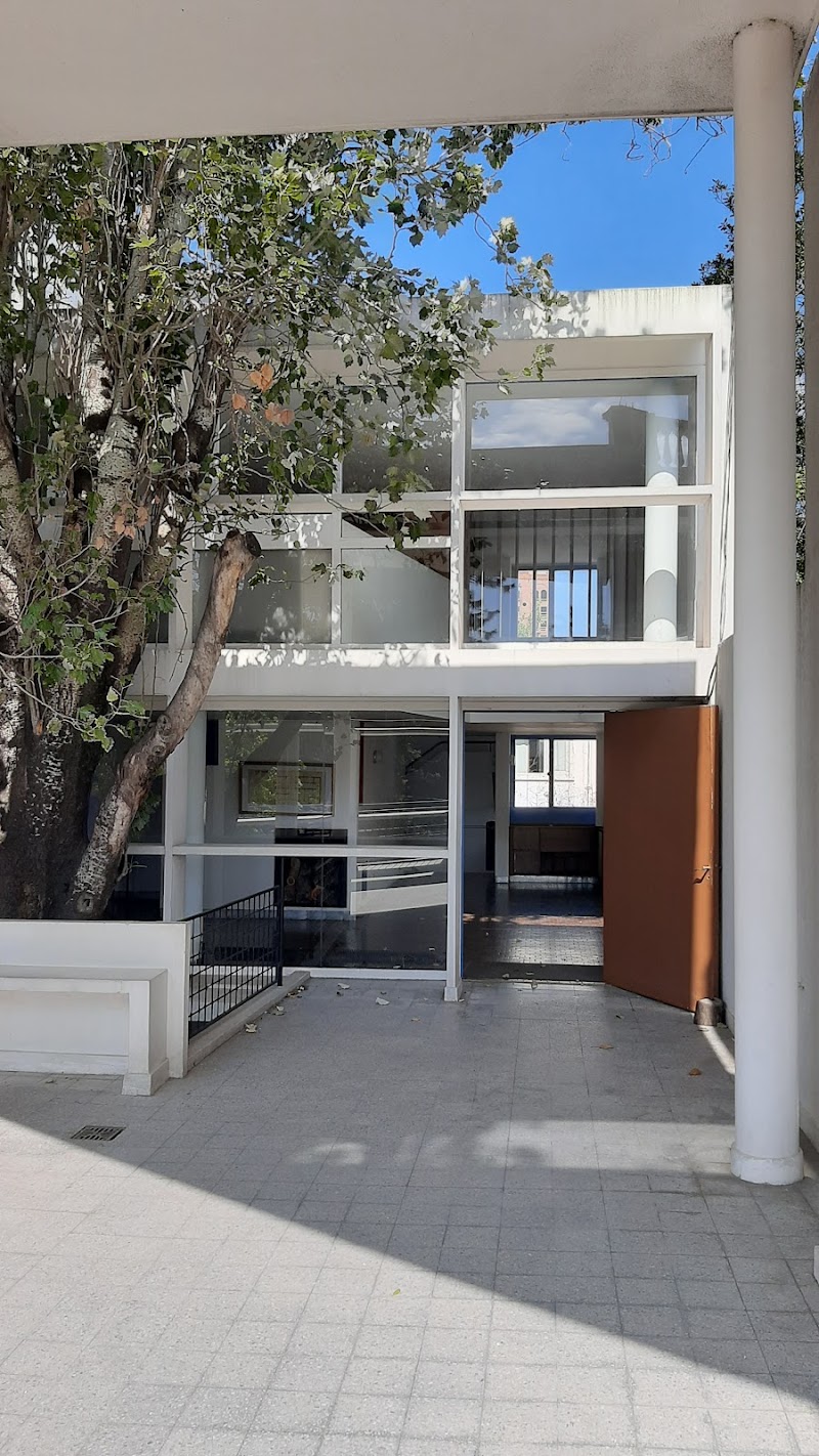 Curutchet House - Curutchet House, La Plata, Buenos Aires Province, Argentina