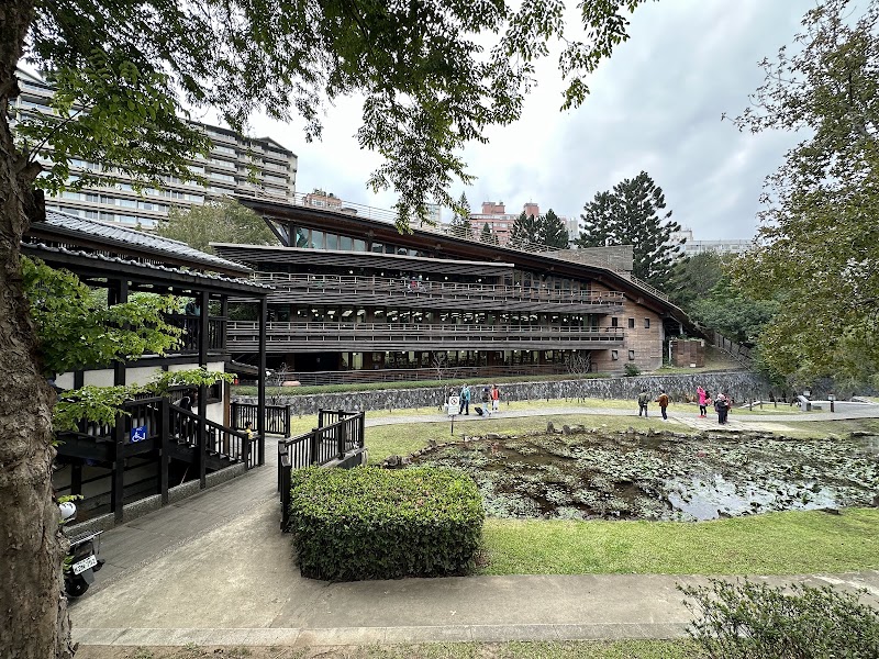 Taipei Public Library Beitou Branch - Taipei Public Library Beitou Branch, No. 251號, Guangming Rd, Chang'an Village, Beitou District, Taipei City, Taiwan 112