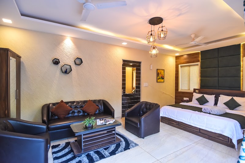 Ekostay - Ekostay Sumer Kendra, BDD Chawls Worli, Worli, Mumbai, Maharashtra 400025, India