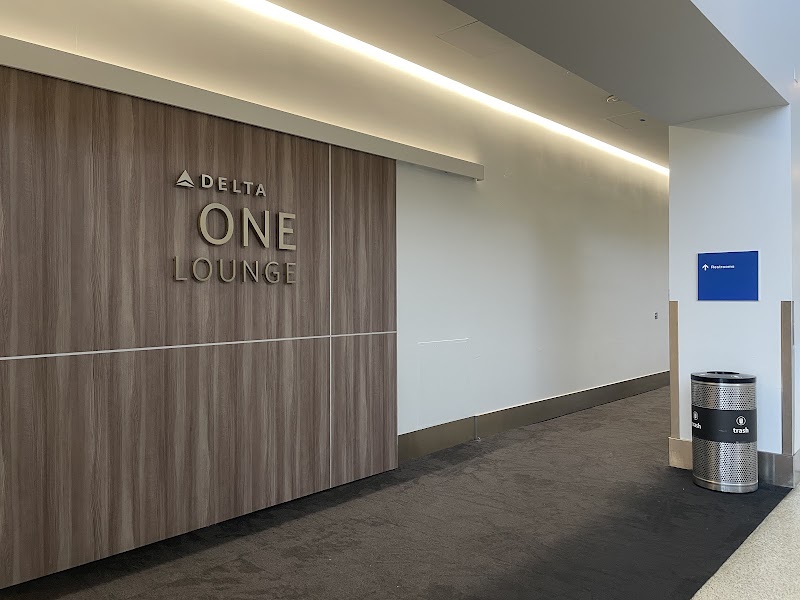 Delta One Lounge at LAX - Delta One Lounge at LAX, 1 World Wy, Los Angeles, CA 90045, USA