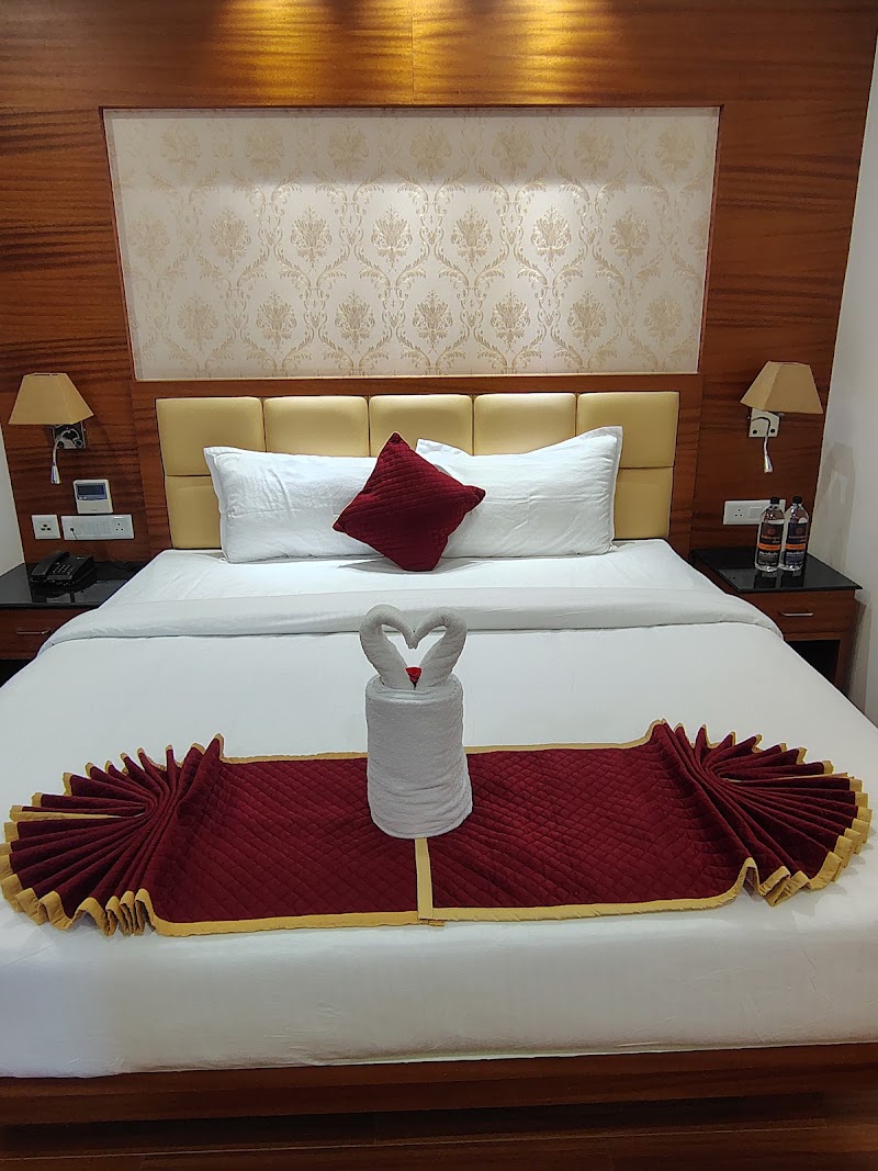 Rooms @ Sarovara Kengeri - Rooms @ Sarovara Kengeri, 131/2, Mysore Rd, cross, Kengeri, Doddabele, Bengaluru, Karnataka 560060, India