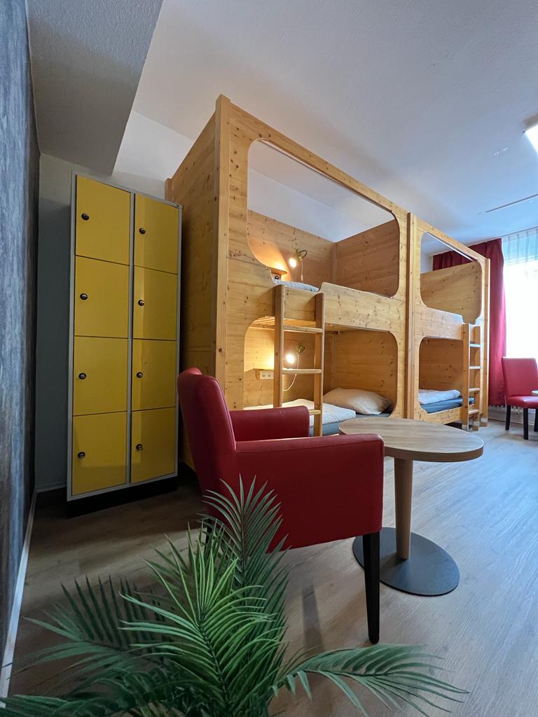Black Sheep Hostel - Black Sheep Hostel Barbarossapl. 1, 50674 Köln, Germany