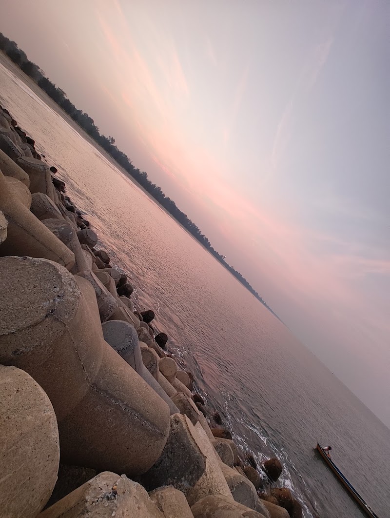 Kodi Sea Walk Viewpoint - Kodi Sea Walk Viewpoint JMJ7+8RG, Kodi Beach Rd, Karnataka 576217, India