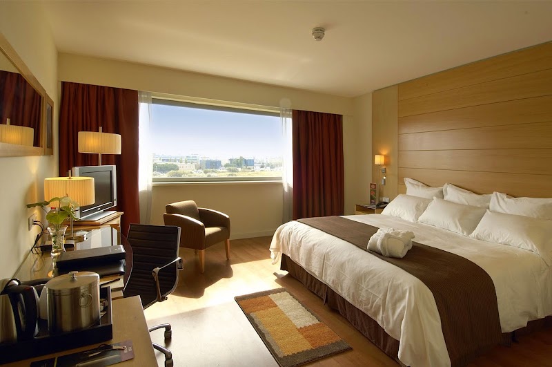 Barcelona Airport Hotel - Barcelona Airport Hotel Plaça de la Volateria, 3, 08820 El Prat de Llobregat, Barcelona, Spain