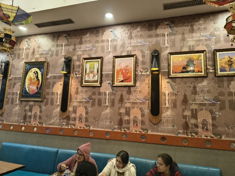 Ranisa by Jain Chawal Wale - Ranisa by Jain Chawal Wale P-14/90, Connaught Cir, Block P, Connaught Place, New Delhi, Delhi 110001, India