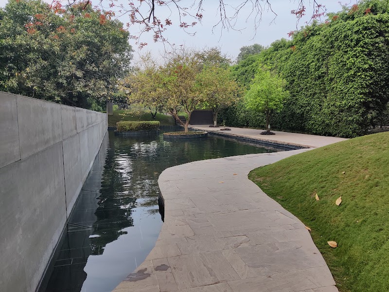 IAH Bar - IAH Bar near IGI Airport, IAH BAR, NH-8, D Block, Samalka, New Delhi, Delhi 110097, India