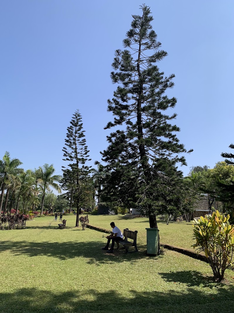 Lake Garden - saputara - Lake Garden - saputara HPFW+WH5, Shirur - Satara Rd, Satara, Saputara, Gujarat 394720, India