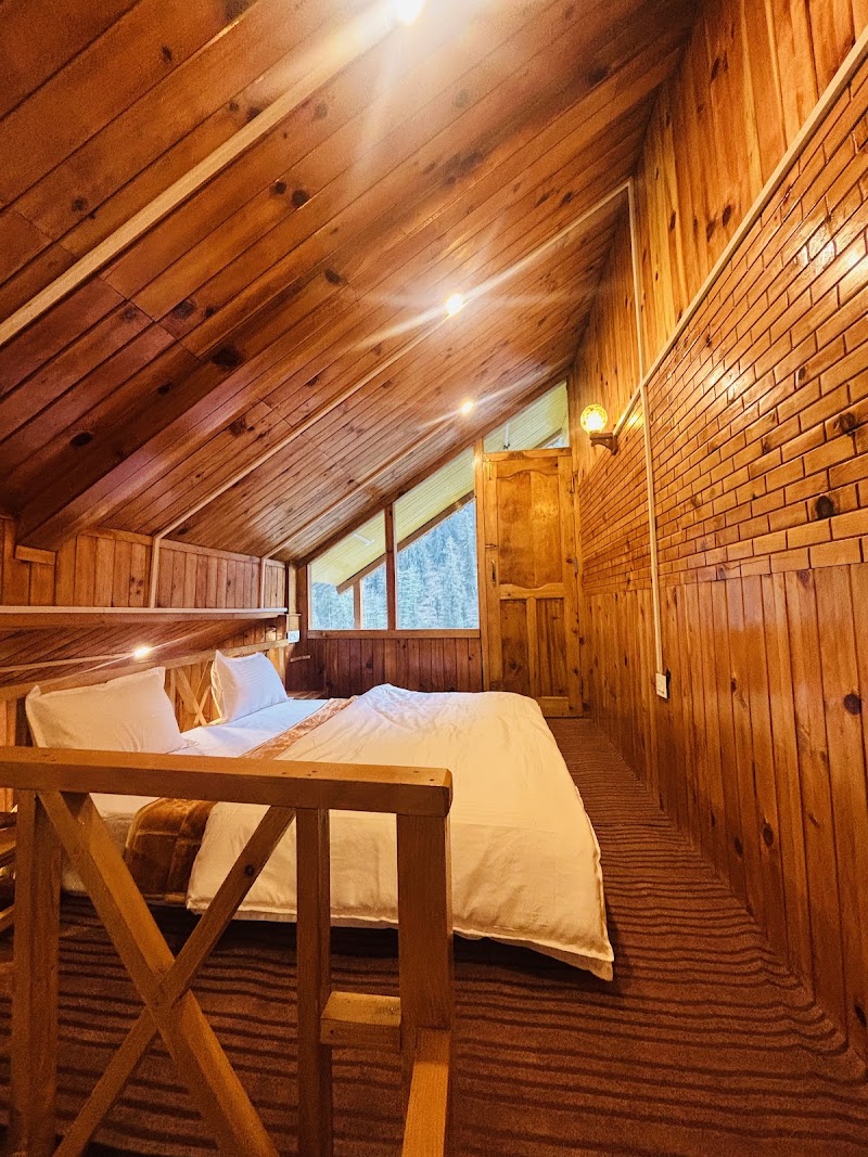 Mountain Nest Stay - Mountain Nest Stay Village Hirab, Hirab-Sajwar, Road, P.O, Shoja, Jibhi, Himachal Pradesh 175123, India