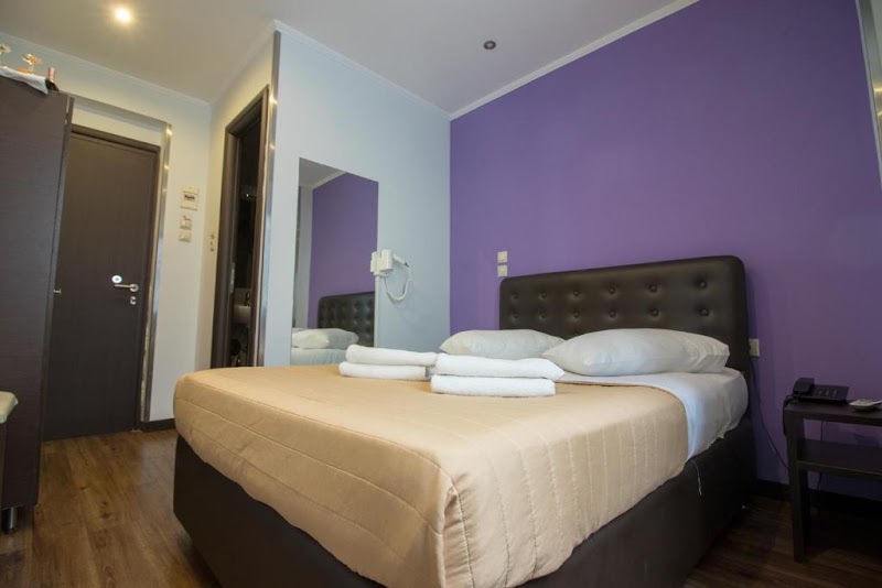 Hotel Cosmopolit - Hotel Cosmopolit, Marikas Kotopouli 7, Athina 104 32, Greece