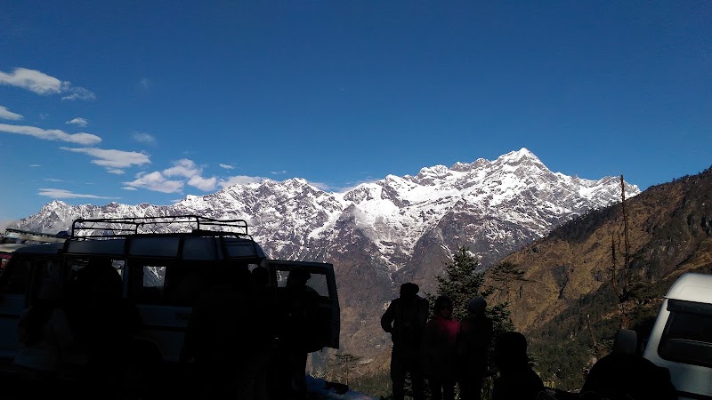 traveller inn - traveller inn, road, Katao, Lachung, Sikkim 737120, India