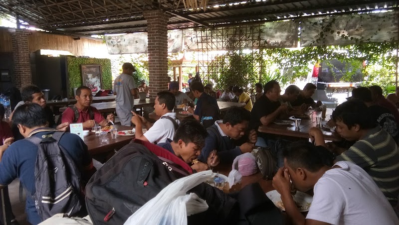 Payung Rafting Bali - Payung Rafting Bali Jalan Raya, Bunutan, Kedewatan, Kecamatan Ubud, Kabupaten Gianyar, Bali 80571, Indonesia