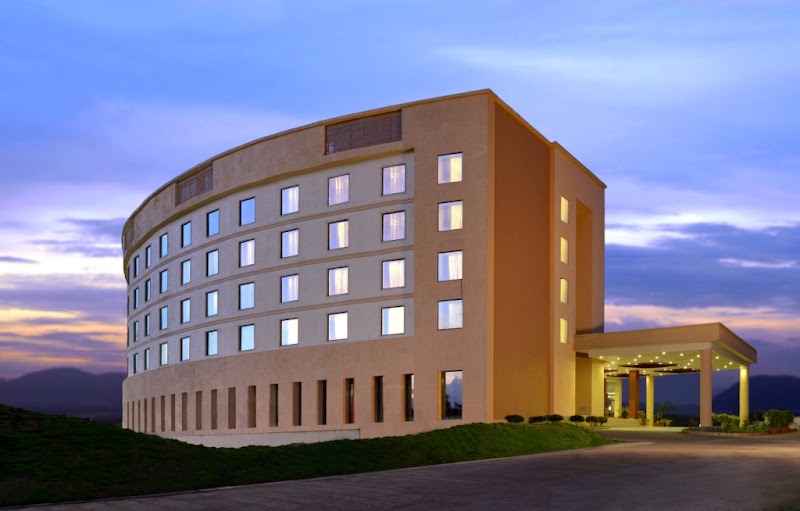 Fortune Select Grand Ridge, Tirupati - Member ITC Hotels’ Group - Fortune Select Grand Ridge, Tirupati - Member ITC Hotels’ Group 8-84, SHILPARAMAM, URBAN HUT, Tiruchanoor Rd, Korramenugunta, Tirupati, Andhra Pradesh 517503, India