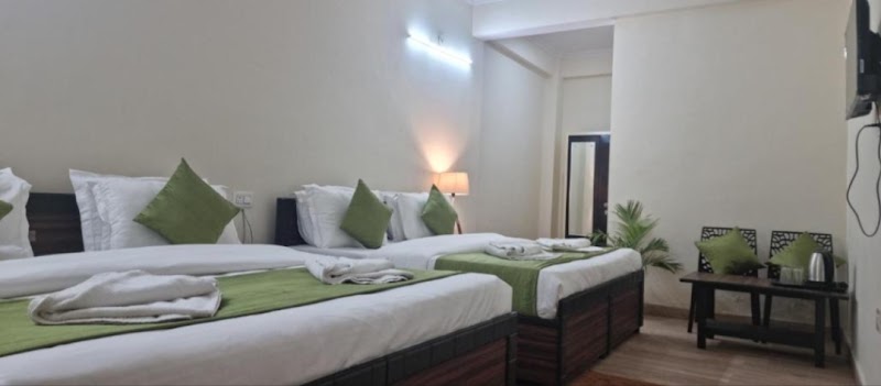 Hotel Foothill By Around Stays - Hotel Foothill By Around Stays Rd, near SBI Bank, near Ayur Park, Tapovan, Jonk, TapovanRishikesh, Uttarakhand 249192, India