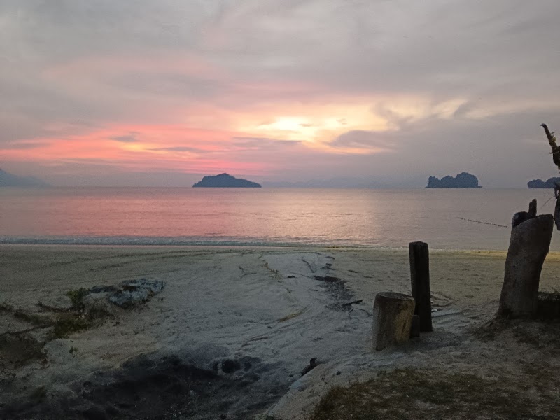 Pantai Tanjong Rhu - Pantai Tanjong Rhu Pantai Tanjong Rhu, 07000 Langkawi, Kedah, Malaysia