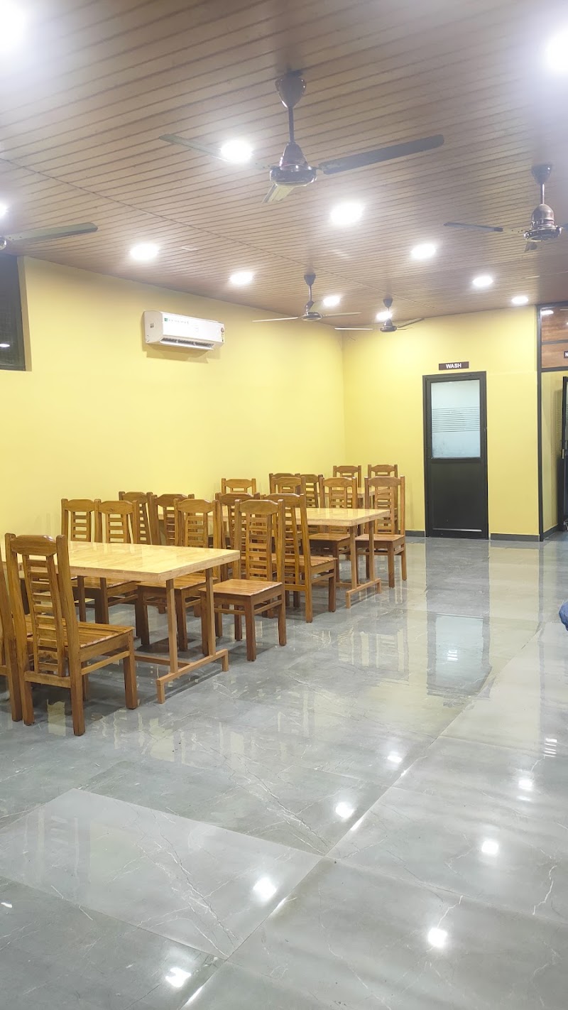 Raidan Mandhi - Raidan Mandhi, 3W74+X2V, Chemmad-Thalappara Rd, Moonniyur, Kerala 676311, India