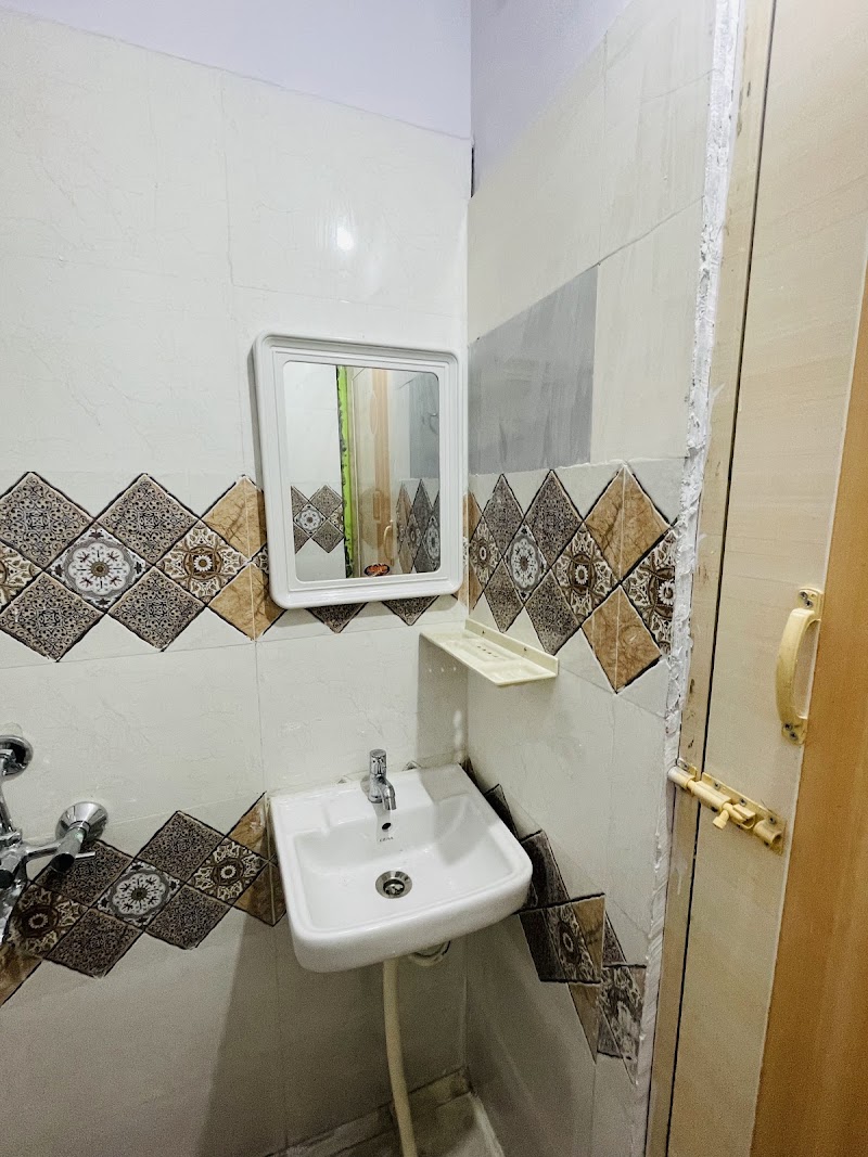 Atithi PG For Ladies - Atithi PG For Ladies 96/110,3 rd Main, 3rd cross, C L layout, Hosur Road, and, opp. to Christ University, next to prestige Accenture Techno polis, Chikku Lakshmaiah Layout, Adugodi, Bengaluru, Karnataka 560029, India